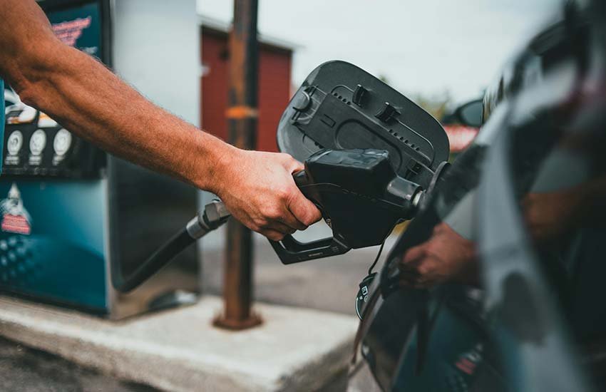 How to save money on gas: improving fuel efficiency